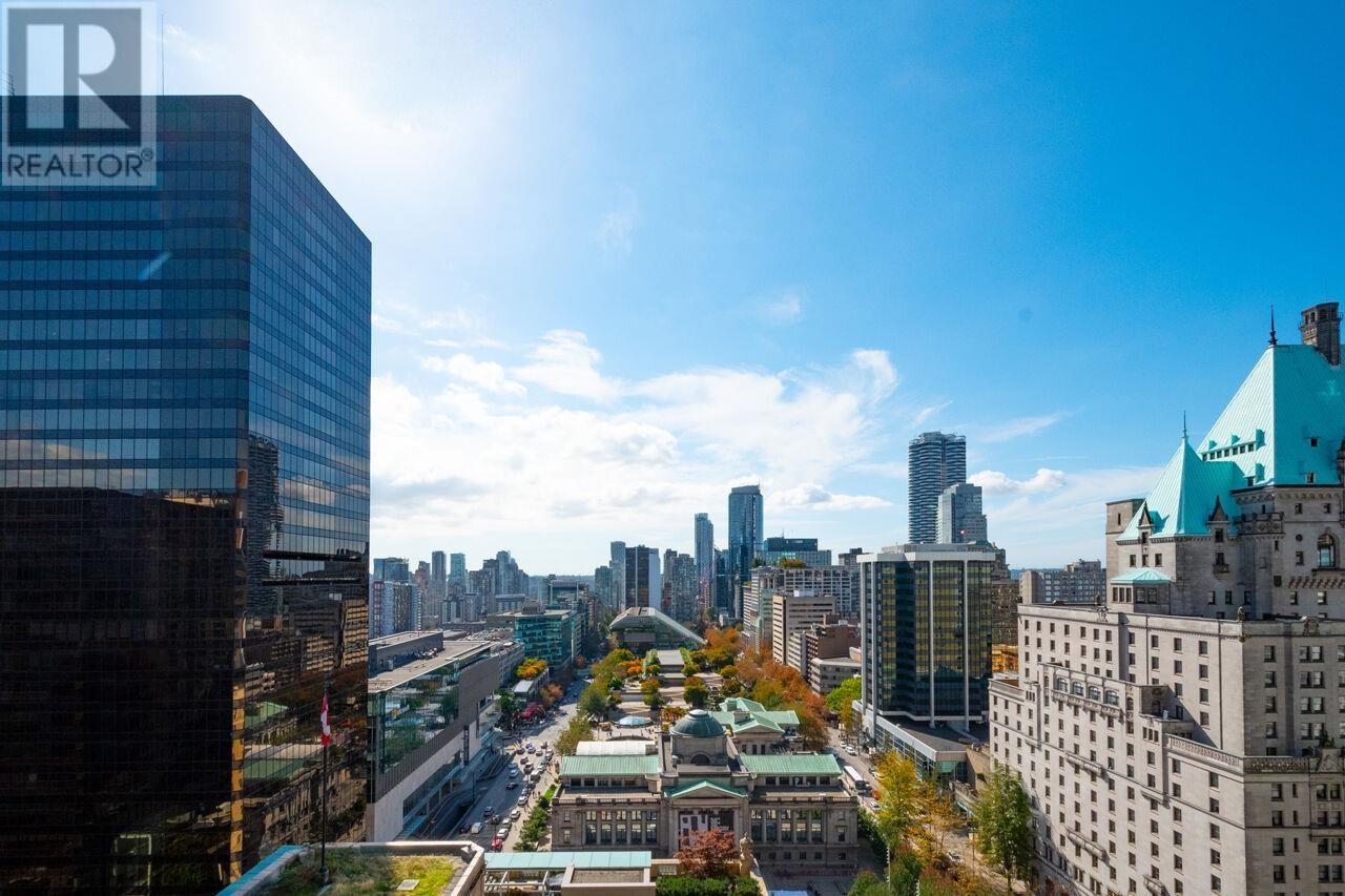 Listing Picture 32 of 40 : 2001 667 HOWE STREET, Vancouver / 溫哥華 - 魯藝地產 Yvonne Lu Group - MLS Medallion Club Member