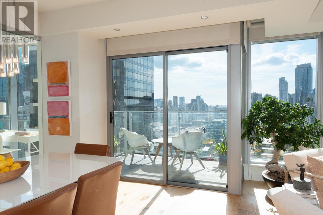 Listing Picture 9 of 40 : 2001 667 HOWE STREET, Vancouver / 溫哥華 - 魯藝地產 Yvonne Lu Group - MLS Medallion Club Member