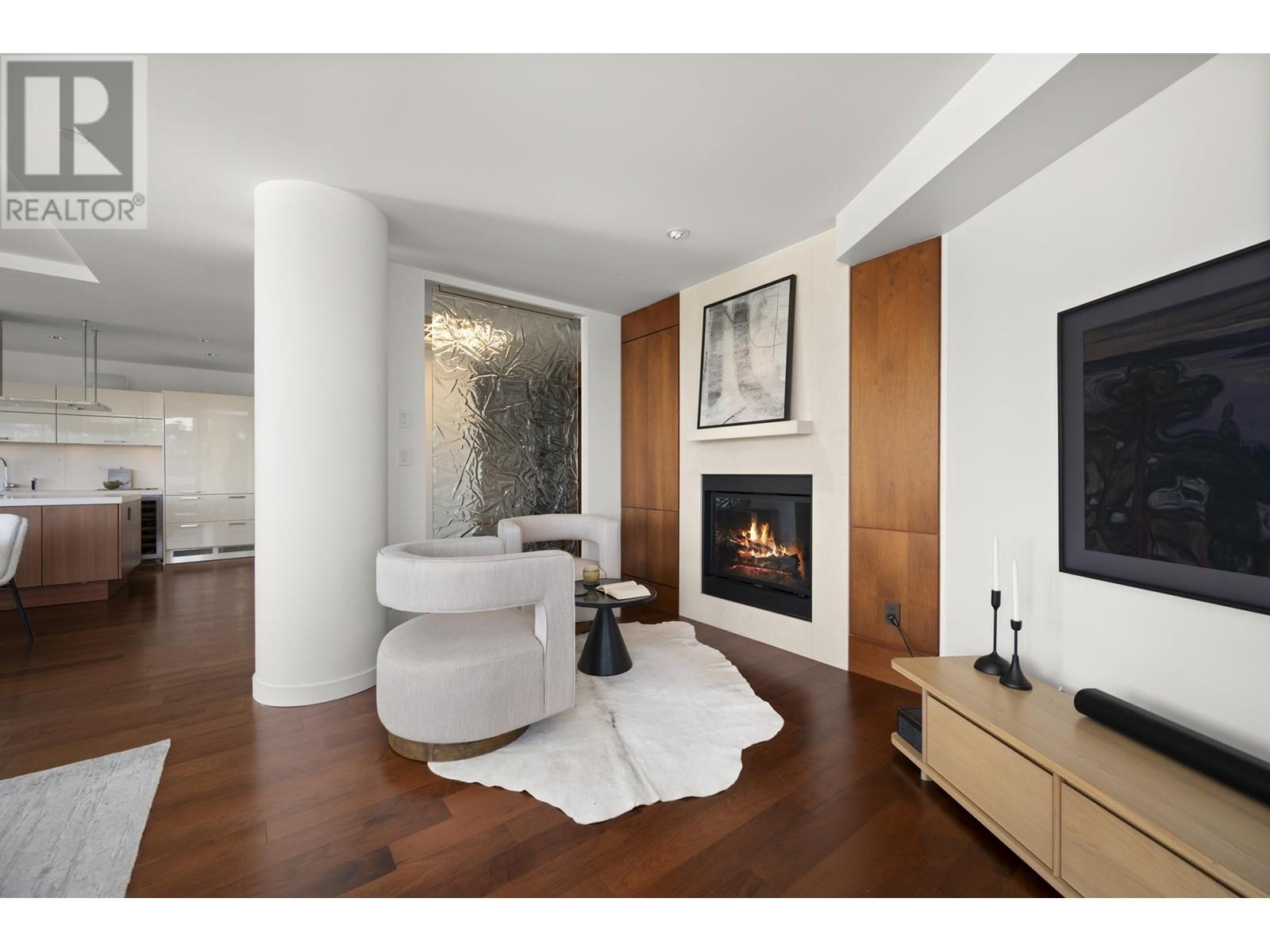 Listing Picture 10 of 37 : 301 1560 HOMER MEWS, Vancouver / 溫哥華 - 魯藝地產 Yvonne Lu Group - MLS Medallion Club Member