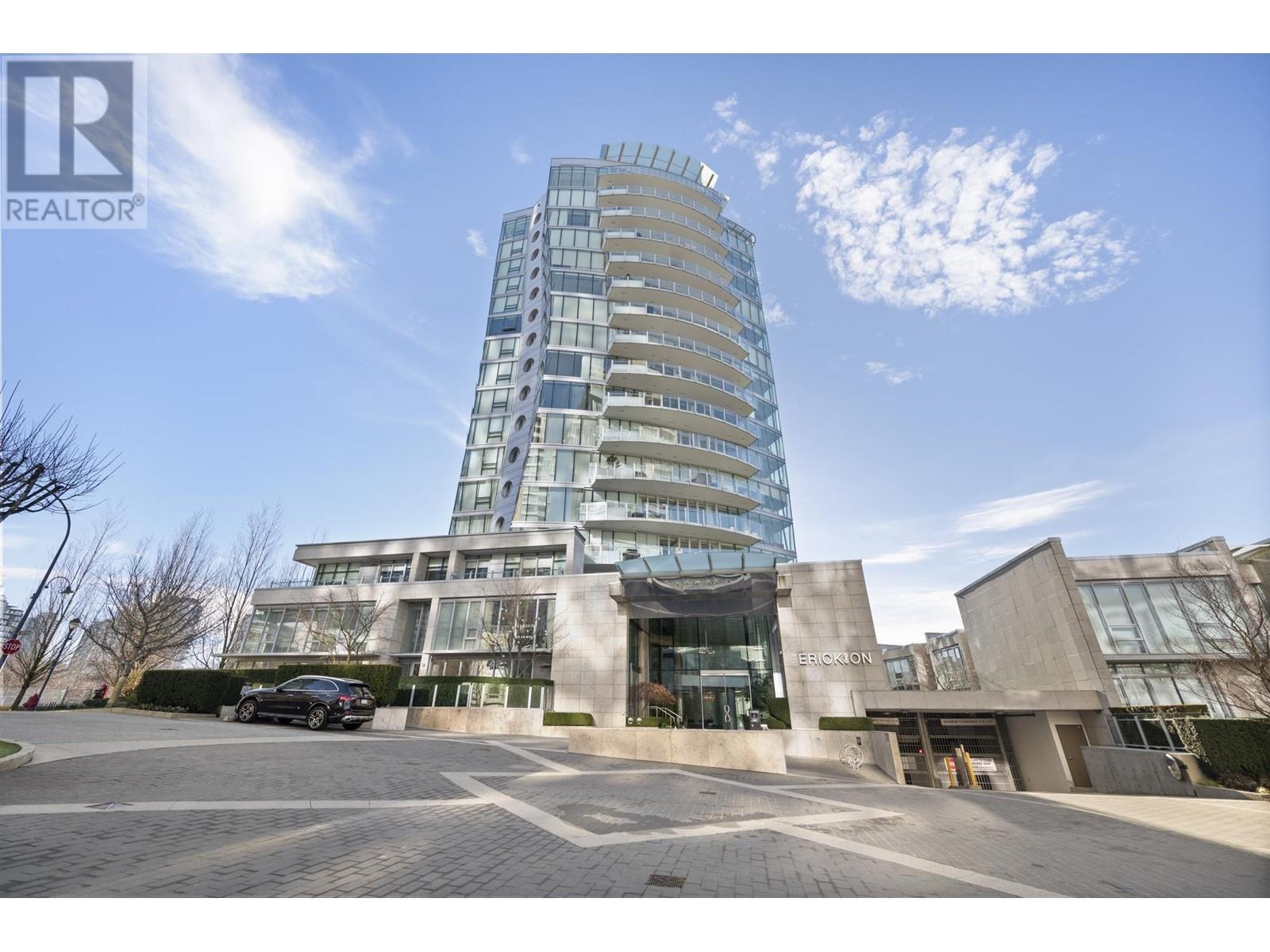 Listing Picture 36 of 37 : 301 1560 HOMER MEWS, Vancouver / 溫哥華 - 魯藝地產 Yvonne Lu Group - MLS Medallion Club Member