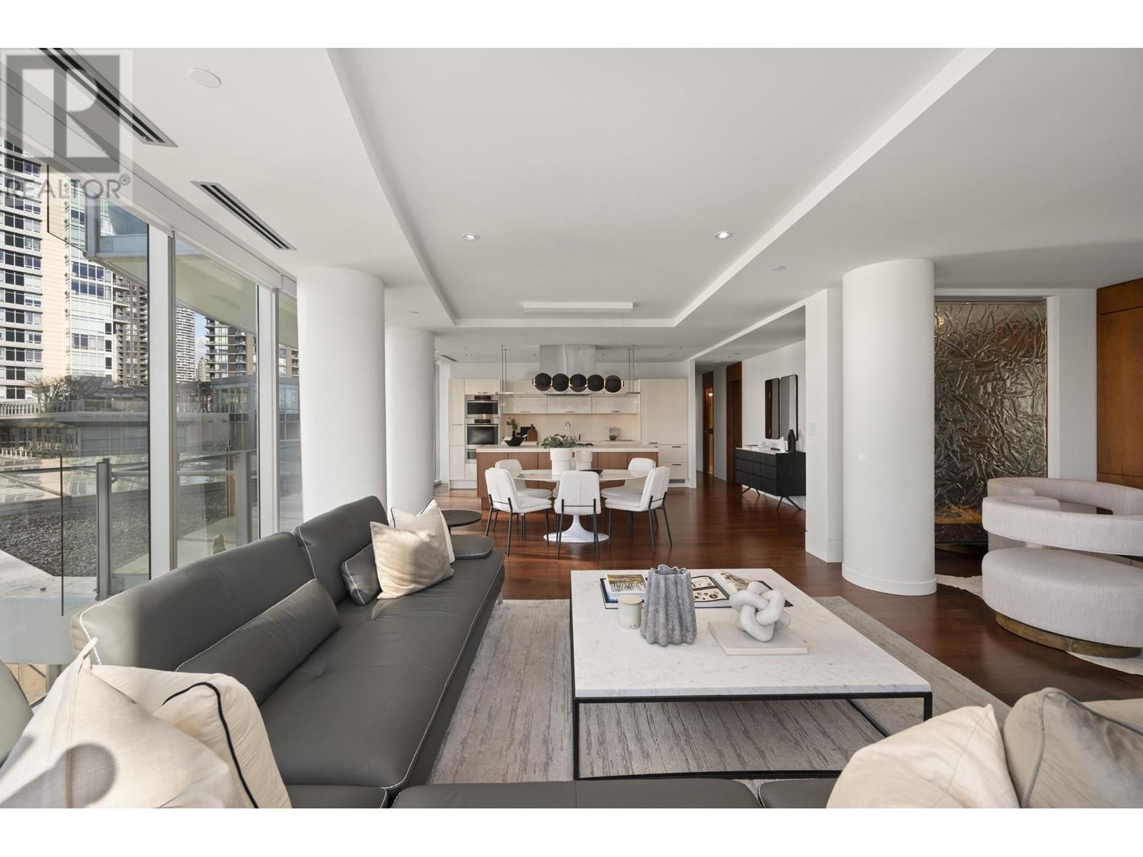 Listing Picture 7 of 37 : 301 1560 HOMER MEWS, Vancouver / 溫哥華 - 魯藝地產 Yvonne Lu Group - MLS Medallion Club Member