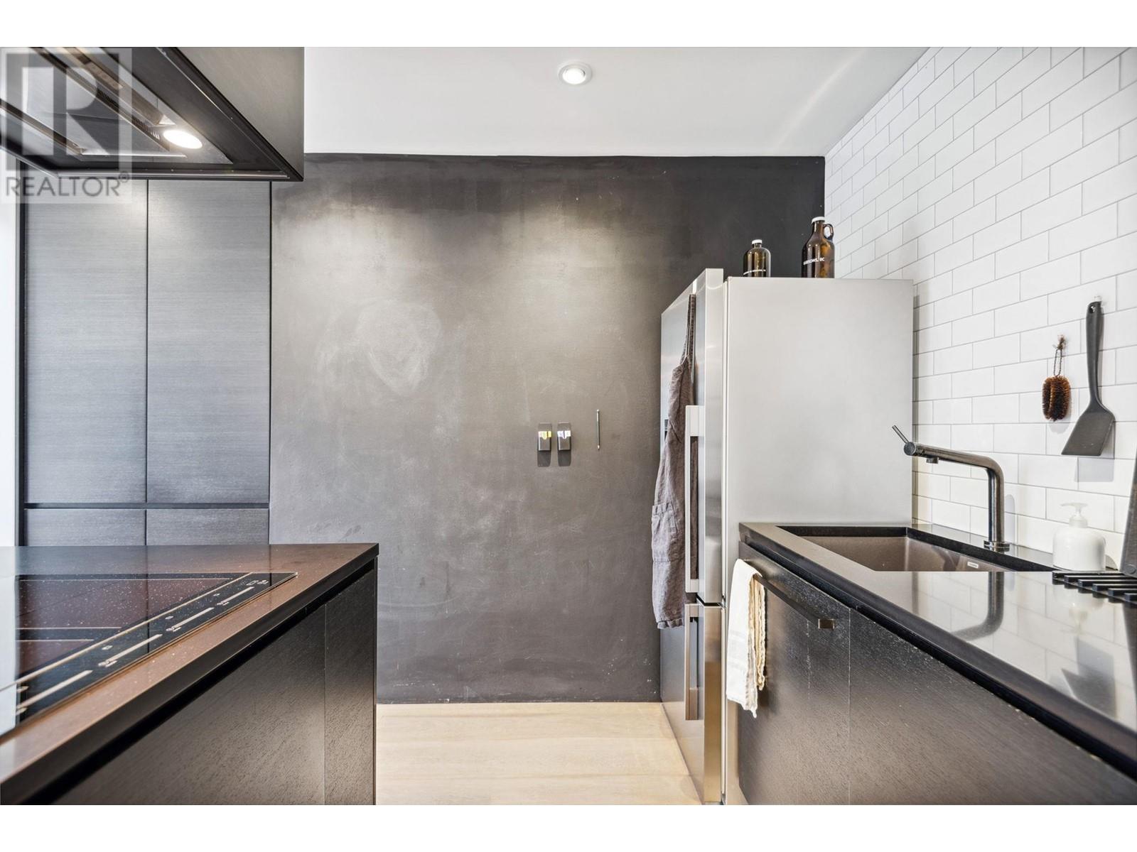 Ph1 2125 York Avenue, Vancouver, British Columbia  V6K 1C4 - Photo 10 - R2973506