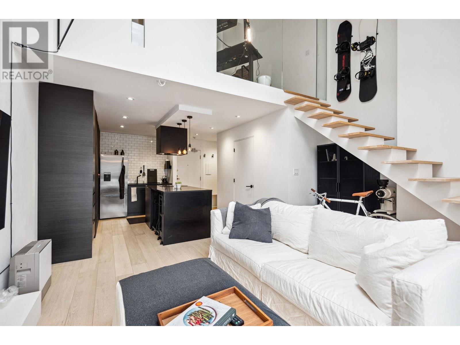Ph1 2125 York Avenue, Vancouver, British Columbia  V6K 1C4 - Photo 4 - R2973506