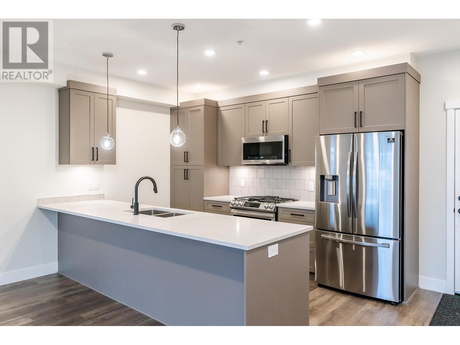 208 22638 119 Avenue, Maple Ridge, British Columbia  V2X 4L1 - Photo 4 - R2973515
