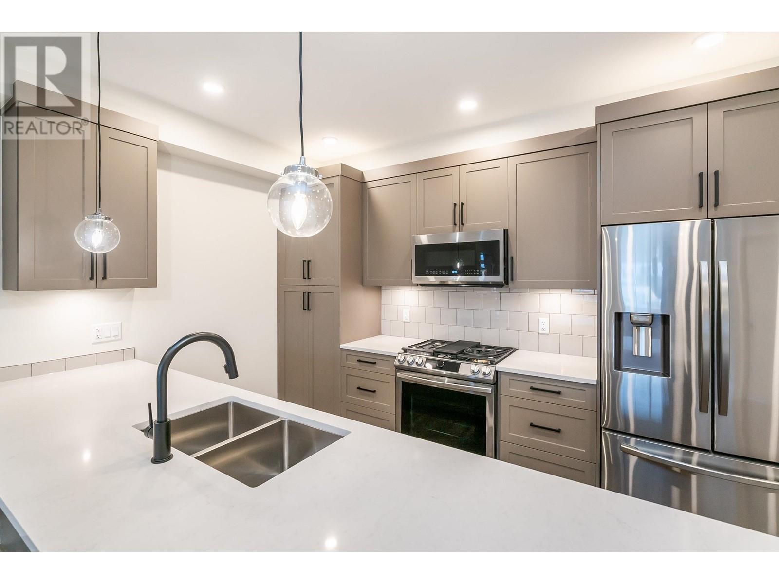 208 22638 119 Avenue, Maple Ridge, British Columbia  V2X 4L1 - Photo 6 - R2973515