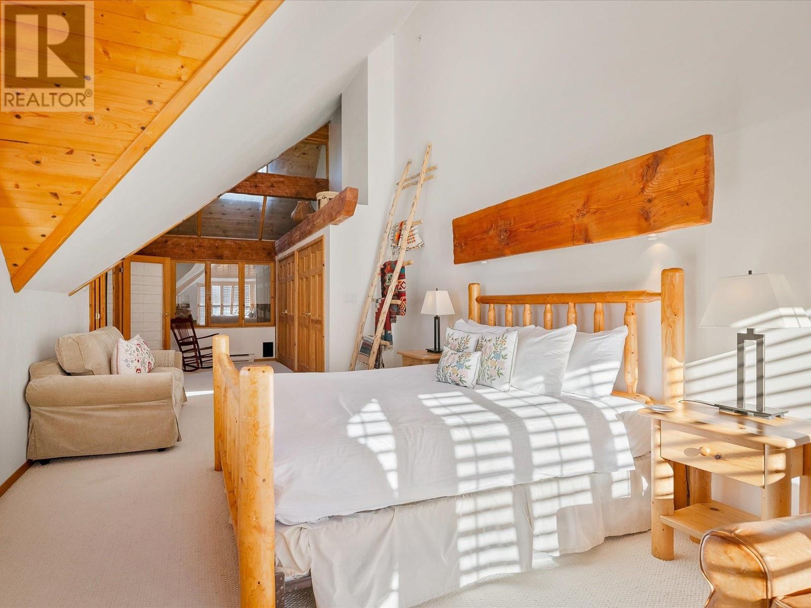 37 4700 Glacier Drive, Whistler, British Columbia  V0N 1B4 - Photo 14 - R2973521