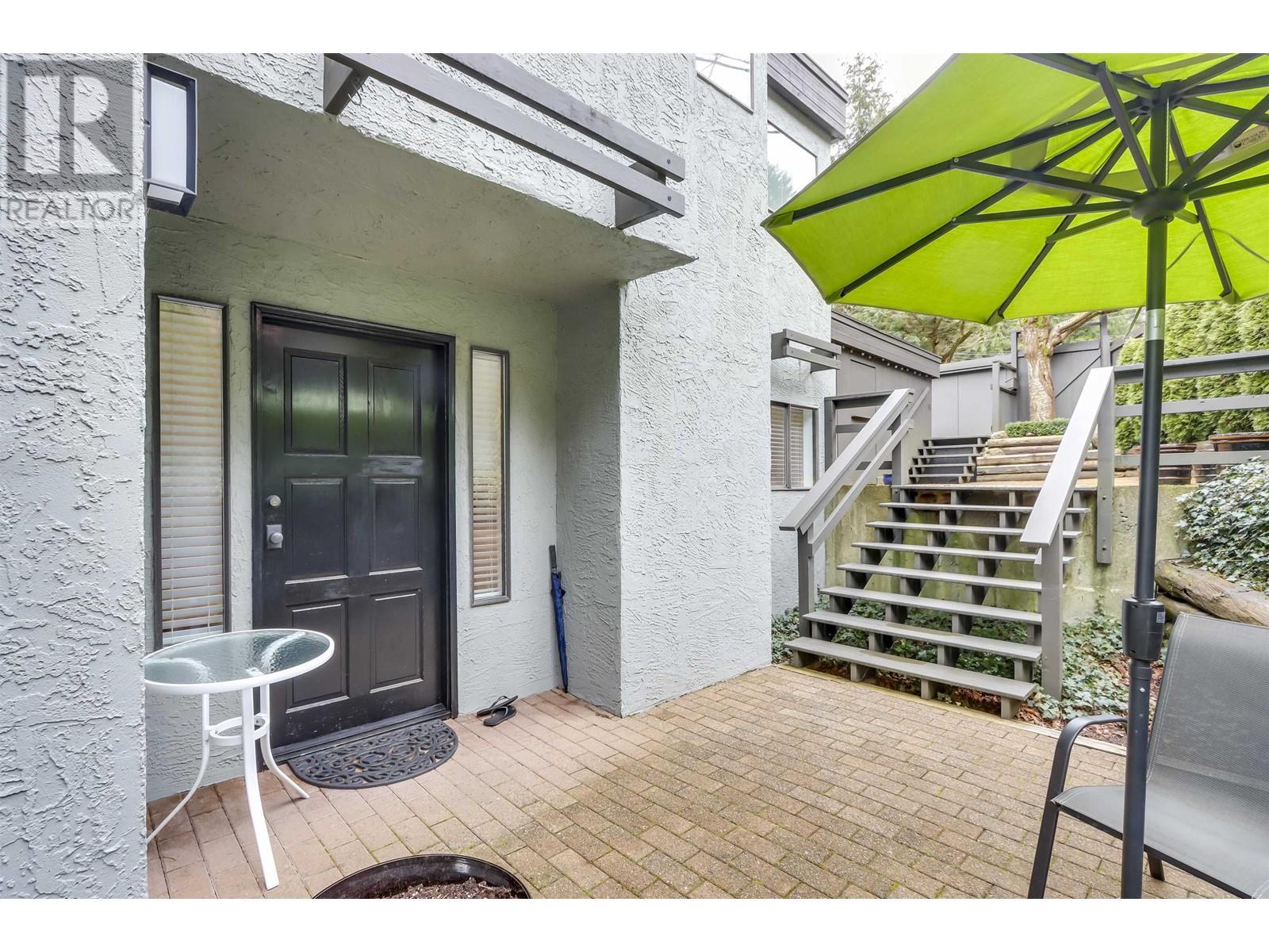 Property at 6590 NELSON AVENUE image 2