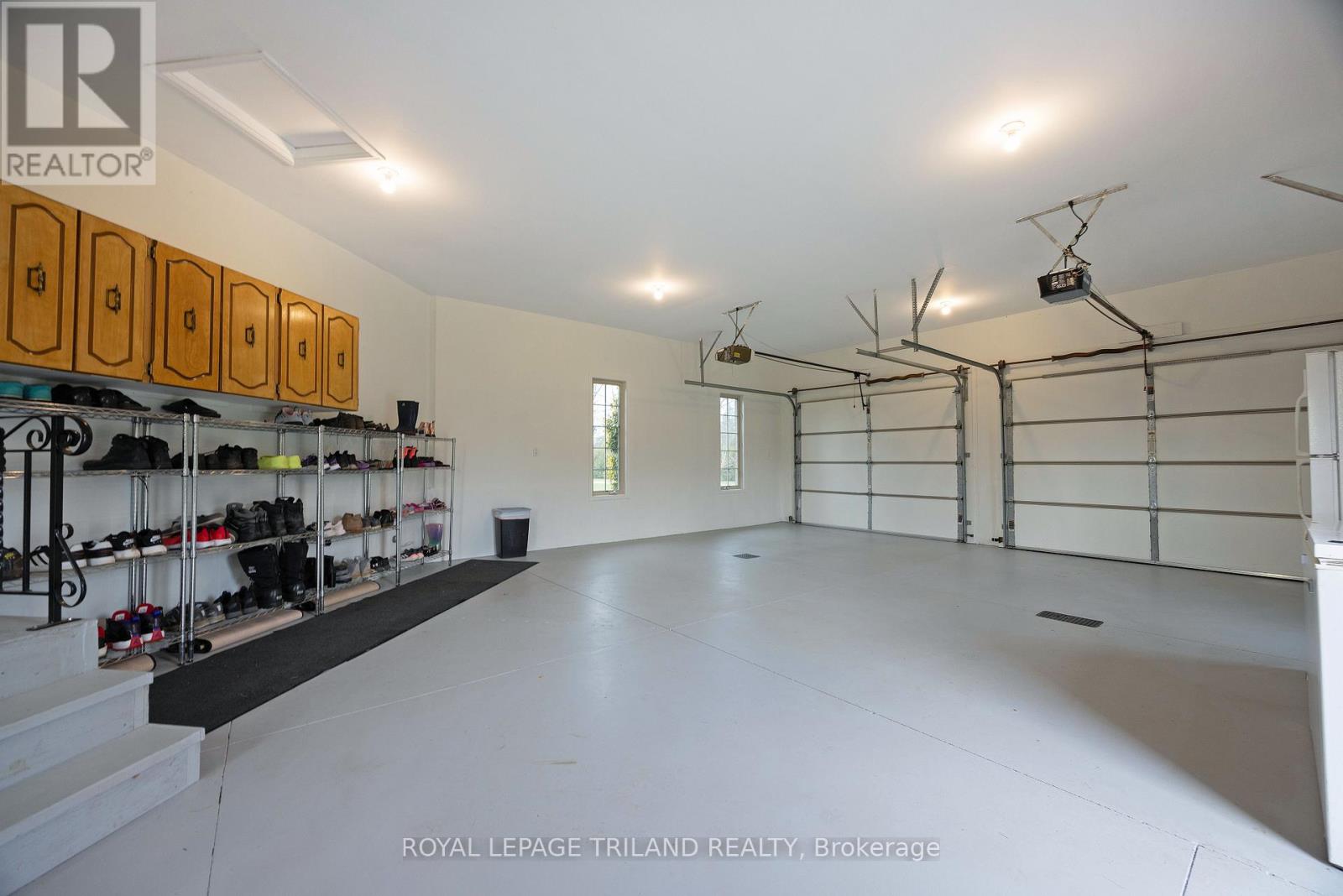 22164 Dundonald Road, Southwest Middlesex, Ontario  N0L 1M0 - Photo 26 - X11889671