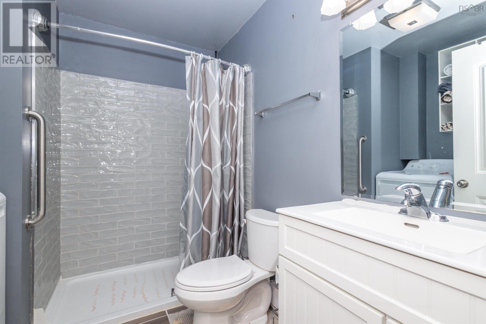 141 Mcintyre Lane, Glace Bay, Nova Scotia  B1A 4S1 - Photo 11 - 202503189