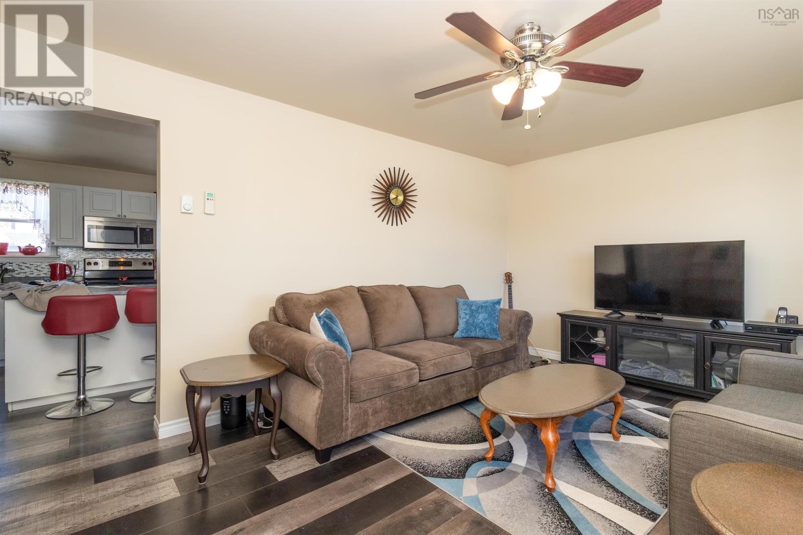 141 Mcintyre Lane, Glace Bay, Nova Scotia  B1A 4S1 - Photo 6 - 202503189