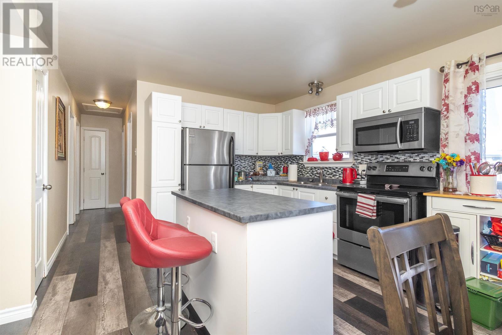 141 Mcintyre Lane, Glace Bay, Nova Scotia  B1A 4S1 - Photo 8 - 202503189