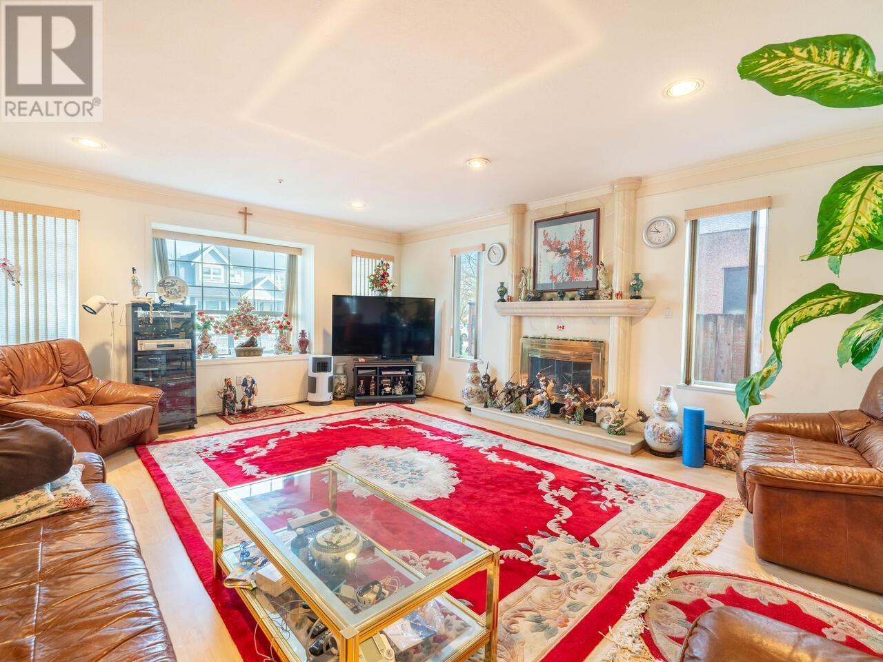 5417 Chambers Street, Vancouver, British Columbia  V5R 3M3 - Photo 4 - R2973374