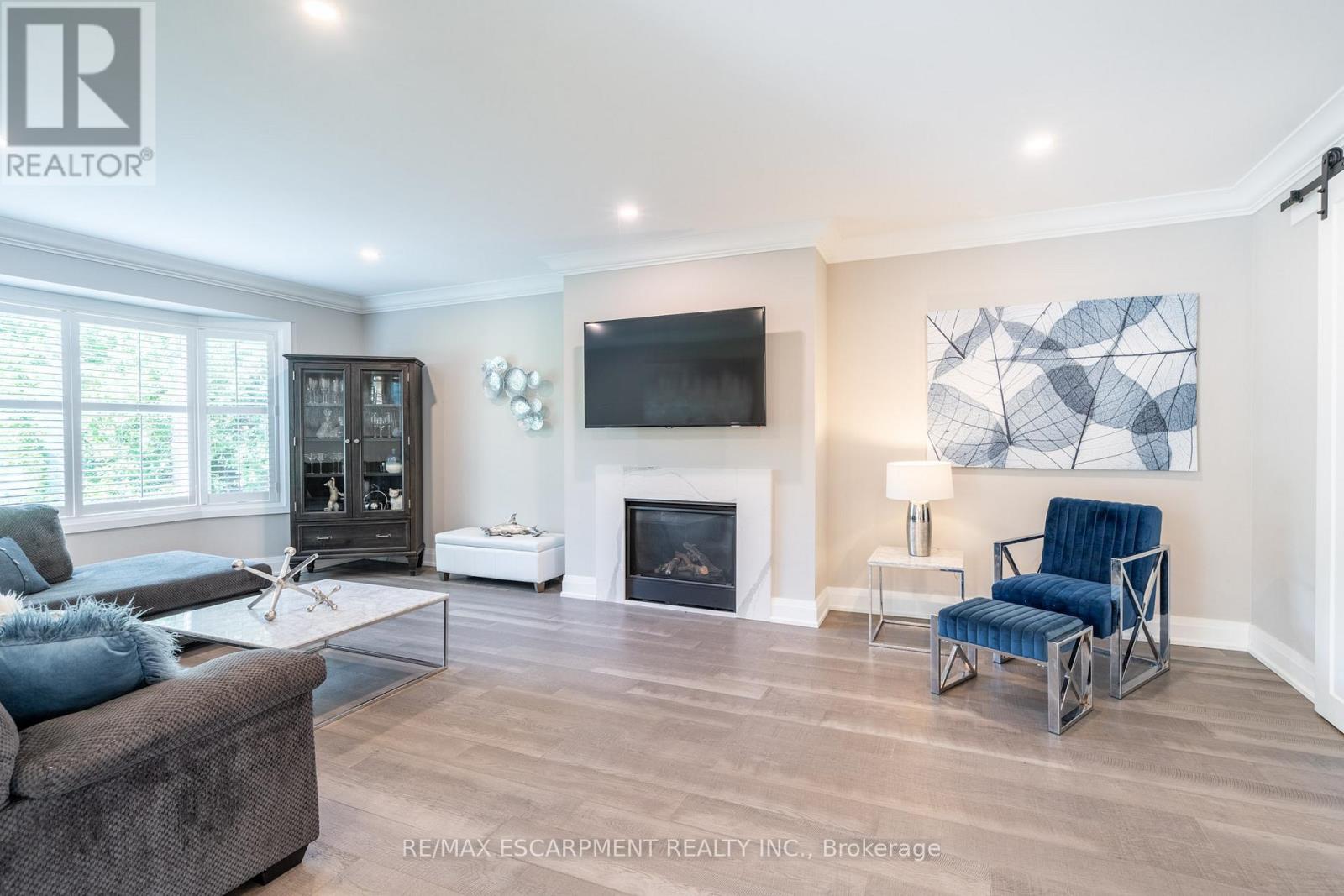81 Flanders Drive, Hamilton (Waterdown), Ontario  L8B 0G6 - Photo 8 - X12000678