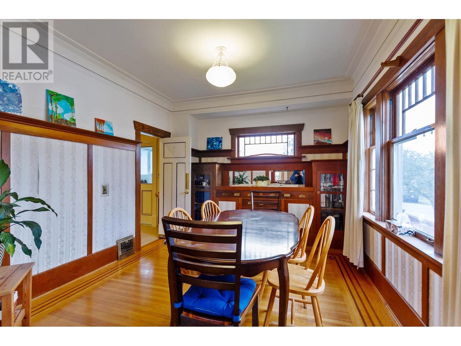 1996 W 44th Avenue, Vancouver, British Columbia  V6M 2E7 - Photo 4 - R2970051