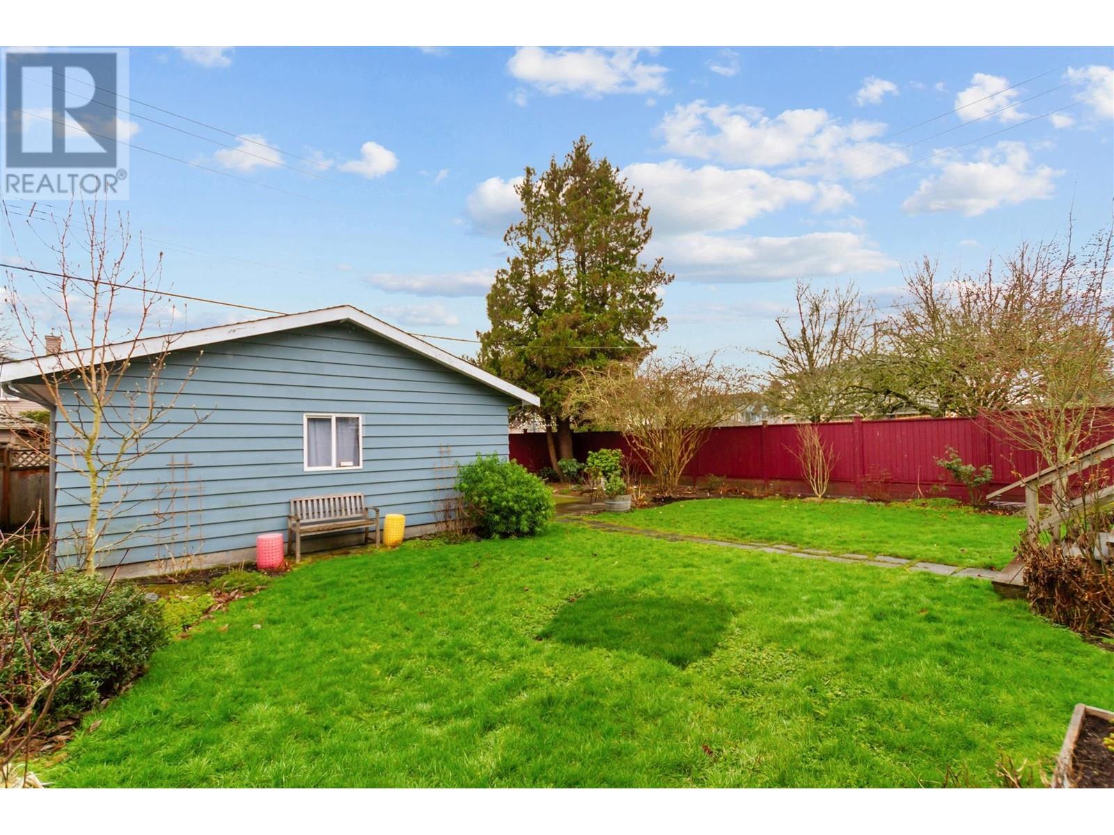 1996 W 44th Avenue, Vancouver, British Columbia  V6M 2E7 - Photo 14 - R2970051