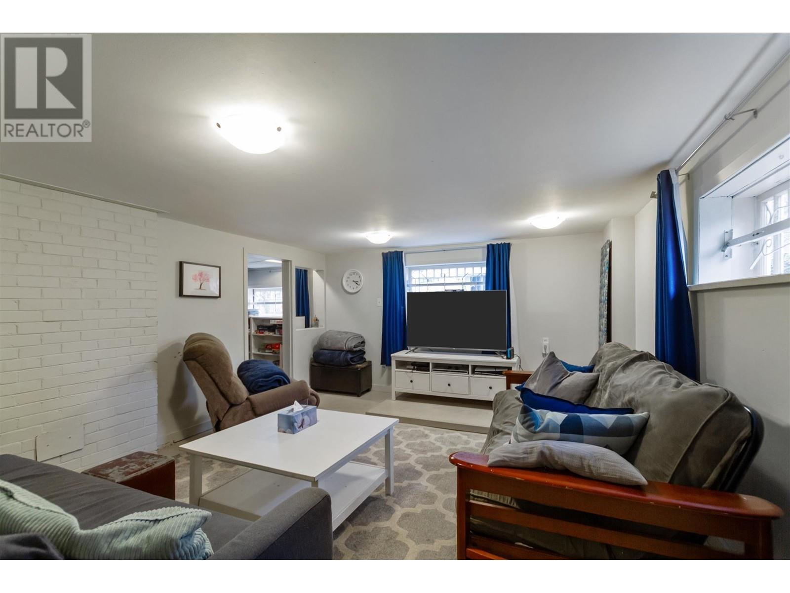 1996 W 44th Avenue, Vancouver, British Columbia  V6M 2E7 - Photo 12 - R2970051