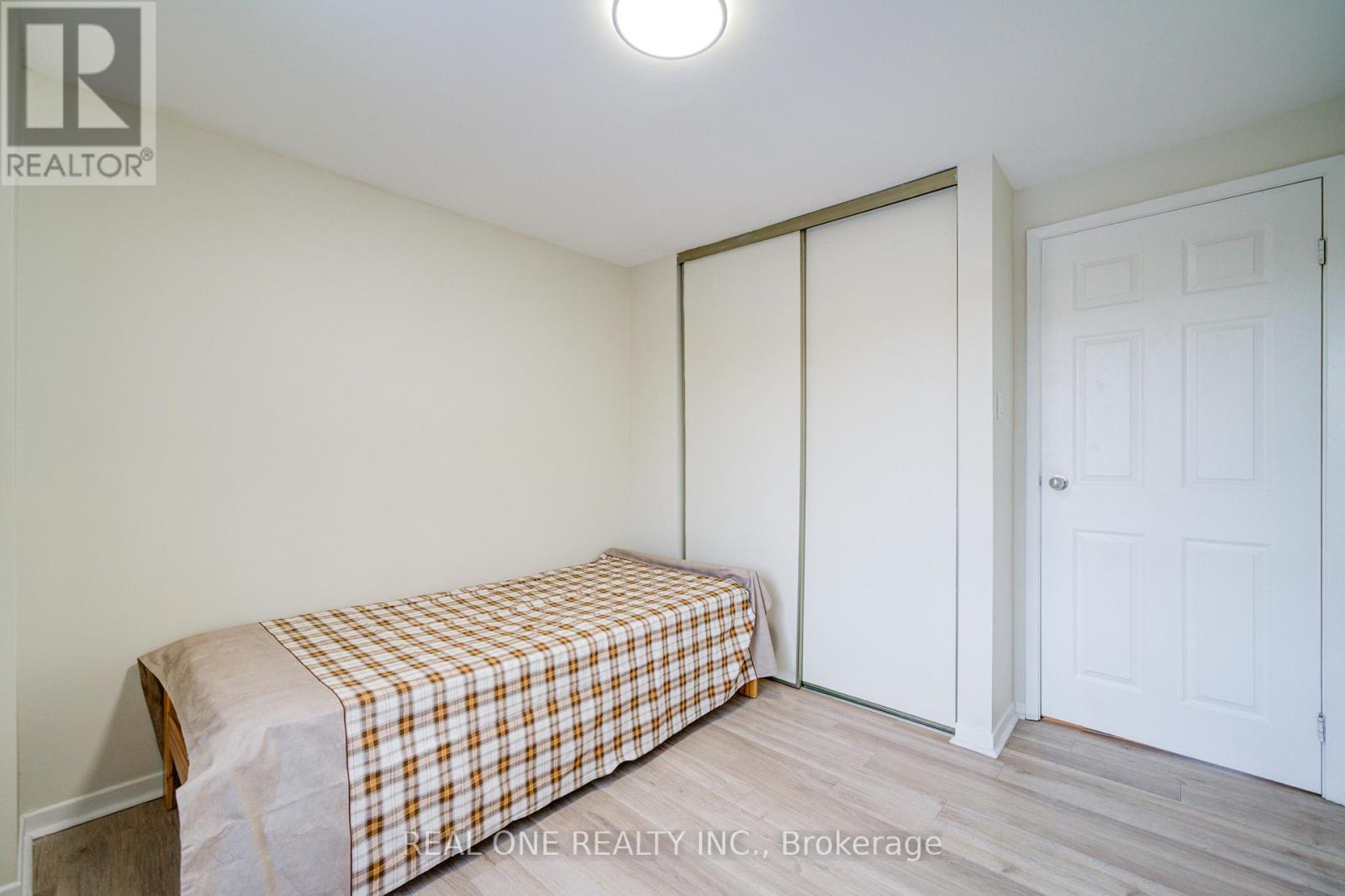 21 Grass Meadoway Way, Toronto, Ontario  M2H 2V4 - Photo 19 - C11996903