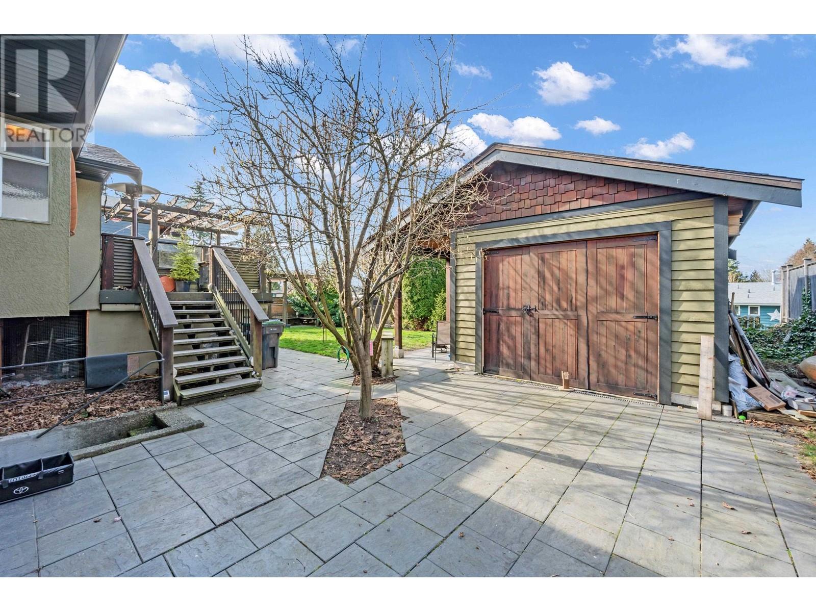 870 Seymour Drive, Coquitlam, British Columbia  V3J 6V7 - Photo 31 - R2973508