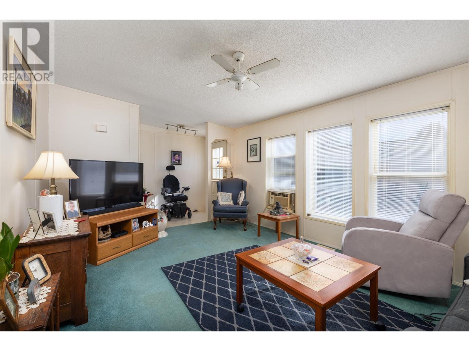 Property at 2005 Boucherie Road Unit# 137 image 4