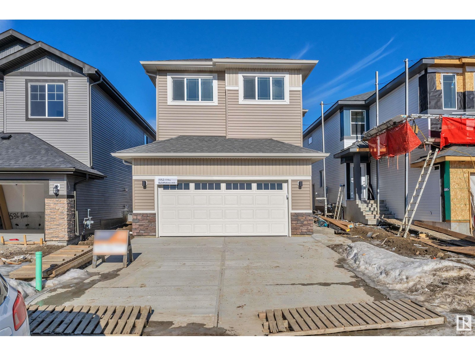 Property at 1532 11 AV NW image 1