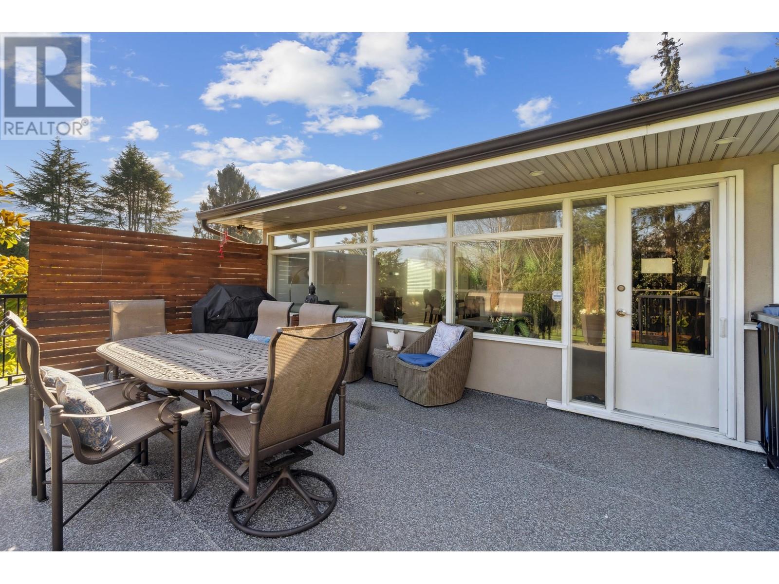 8786 Crest Drive, Burnaby, British Columbia  V3N 4A2 - Photo 31 - R2972687