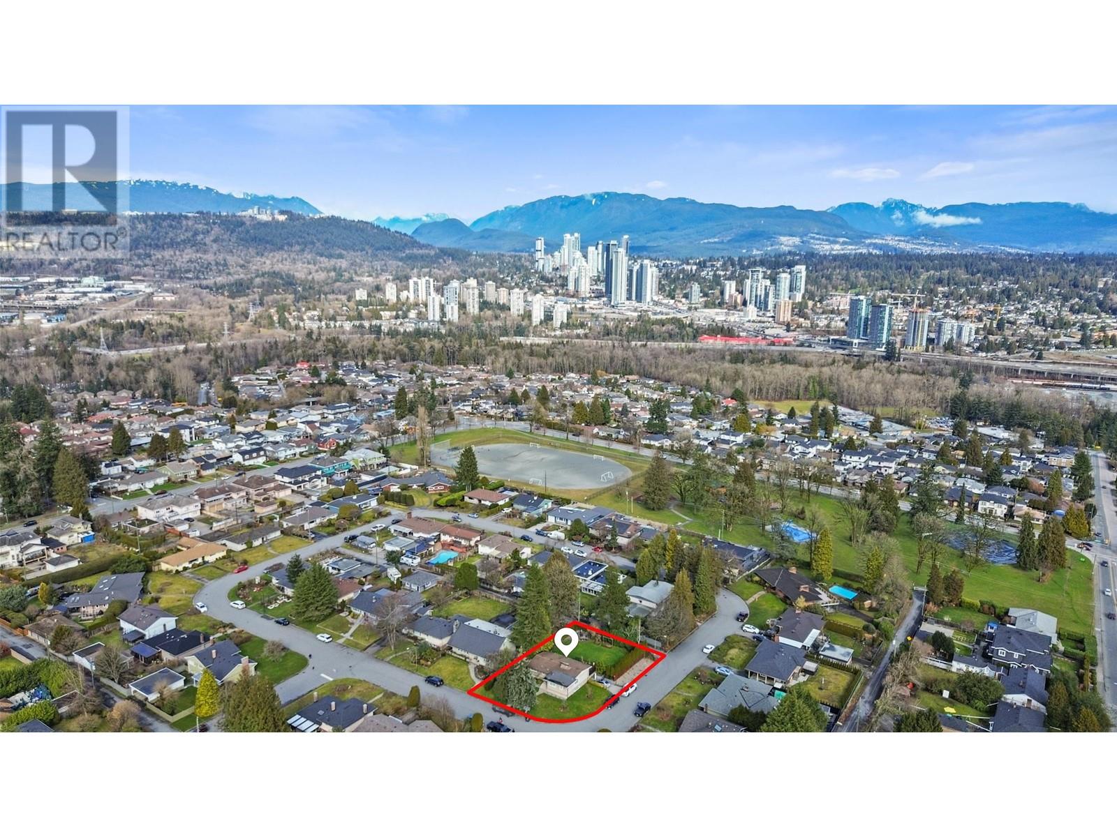 8786 Crest Drive, Burnaby, British Columbia  V3N 4A2 - Photo 39 - R2972687