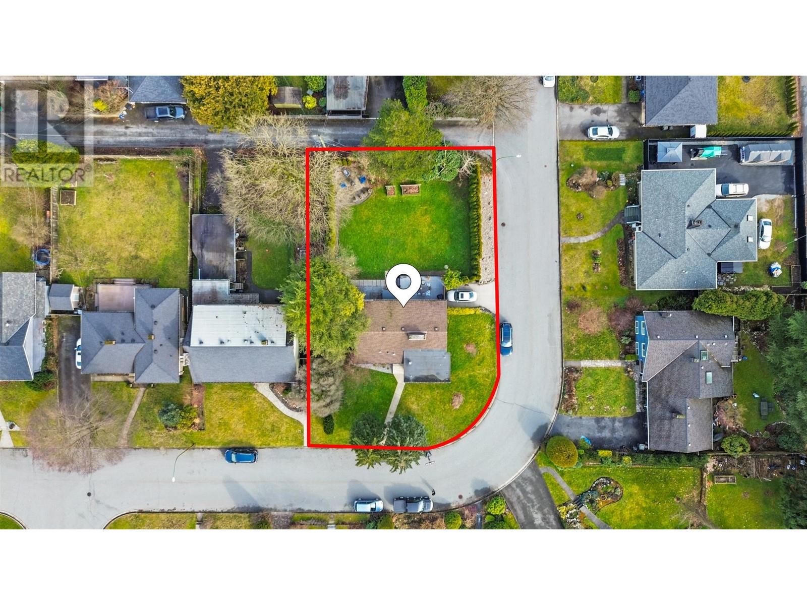 8786 Crest Drive, Burnaby, British Columbia  V3N 4A2 - Photo 37 - R2972687