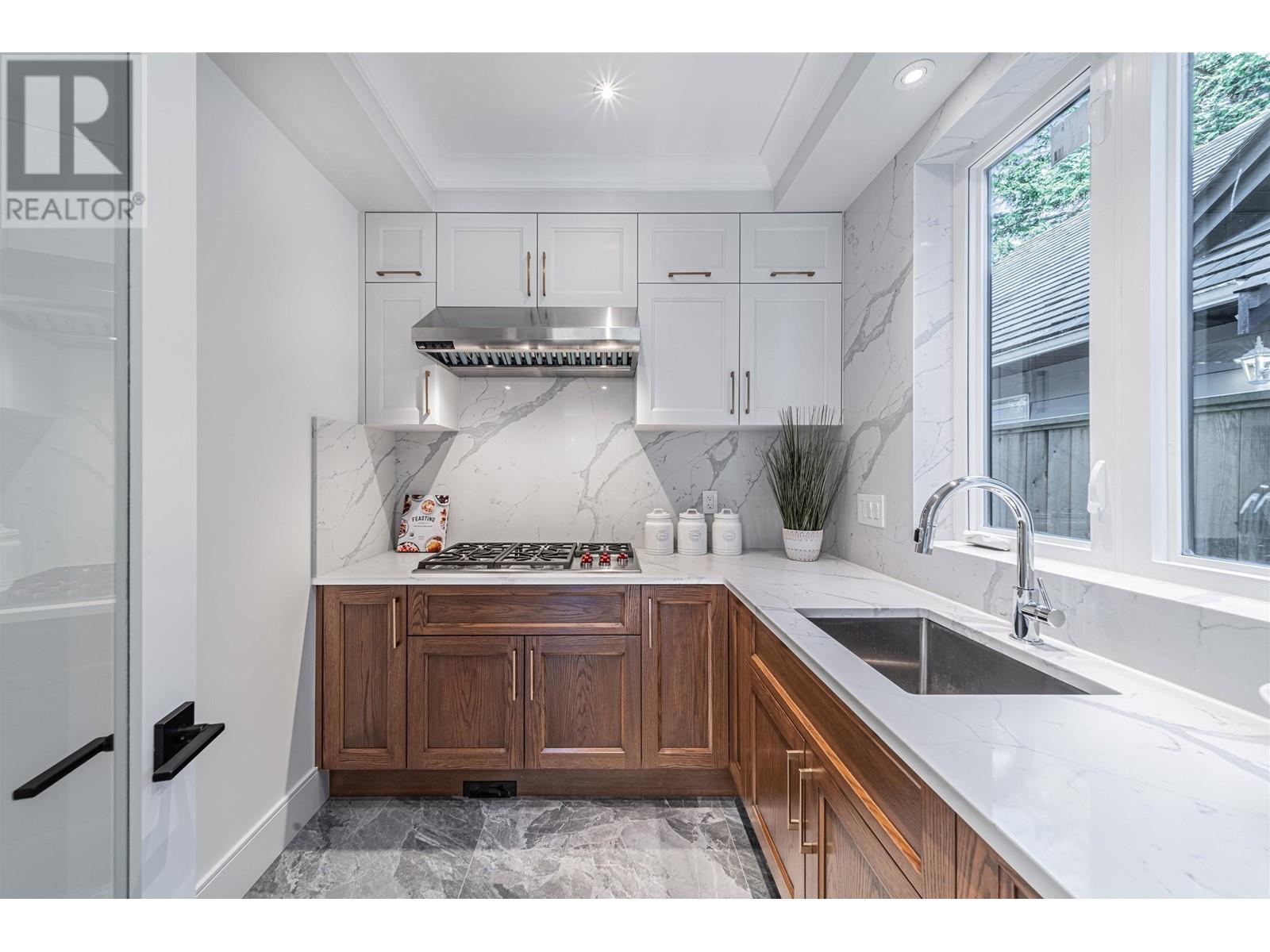 4208 Candlewood Drive, Richmond, British Columbia  V7C 4W1 - Photo 13 - R2973553