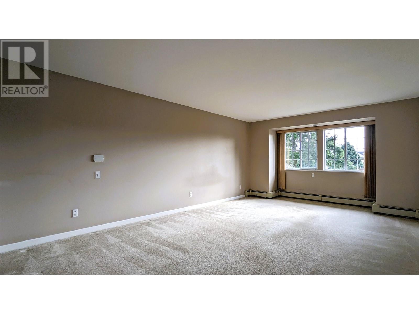 Listing Picture 15 of 28 : 9531 CAPELLA DRIVE, Richmond / 烈治文 - 魯藝地產 Yvonne Lu Group - MLS Medallion Club Member