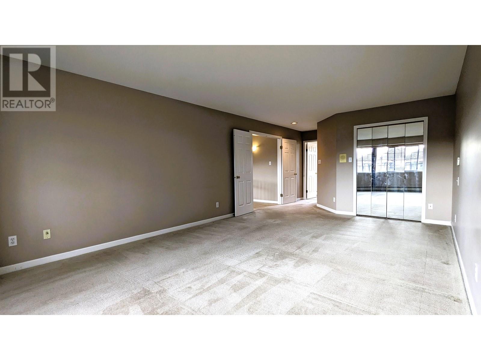 Listing Picture 16 of 28 : 9531 CAPELLA DRIVE, Richmond / 烈治文 - 魯藝地產 Yvonne Lu Group - MLS Medallion Club Member