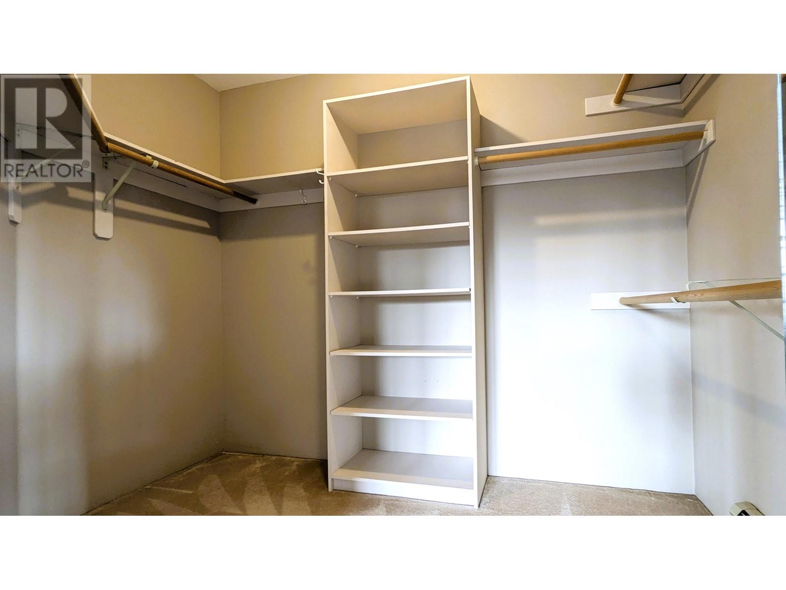 Listing Picture 17 of 28 : 9531 CAPELLA DRIVE, Richmond / 烈治文 - 魯藝地產 Yvonne Lu Group - MLS Medallion Club Member