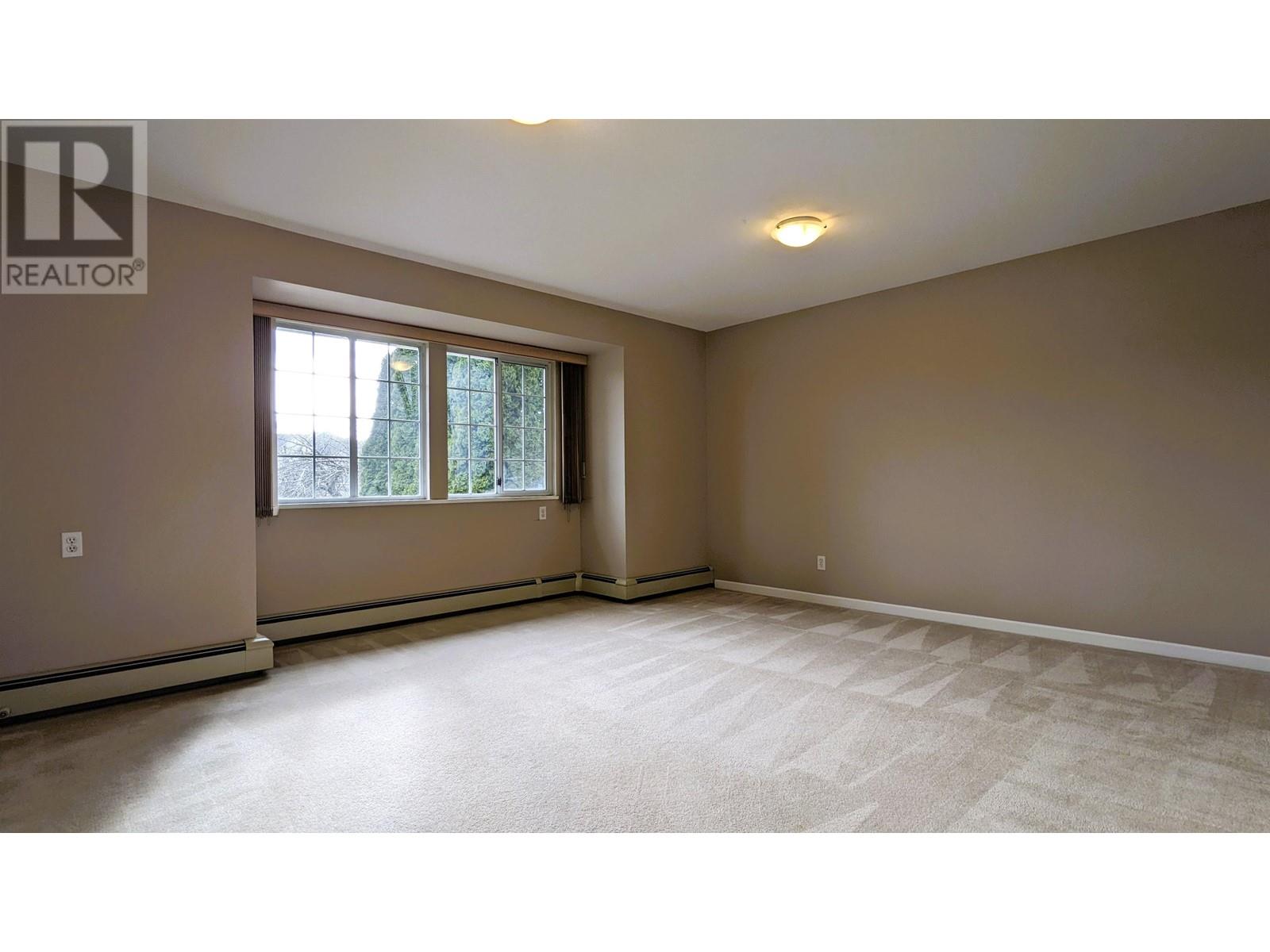 Listing Picture 22 of 28 : 9531 CAPELLA DRIVE, Richmond / 烈治文 - 魯藝地產 Yvonne Lu Group - MLS Medallion Club Member
