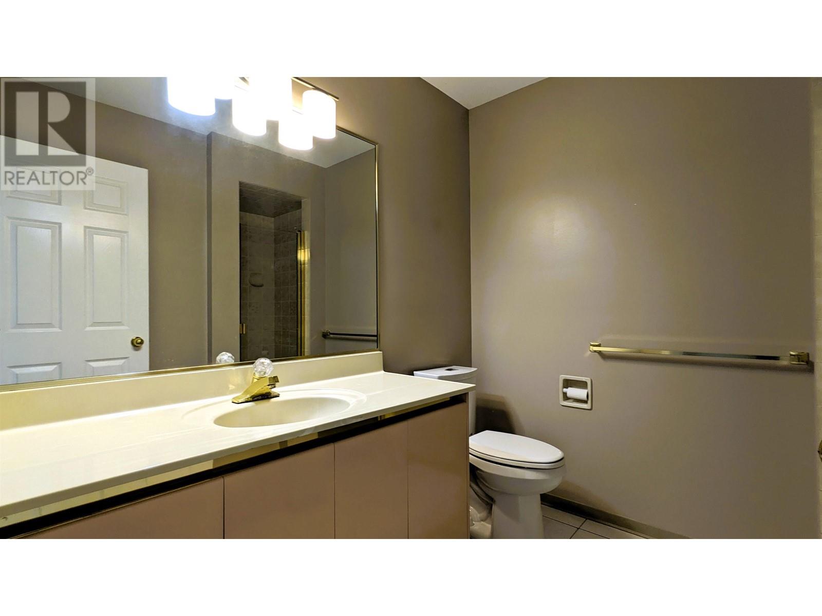 Listing Picture 27 of 28 : 9531 CAPELLA DRIVE, Richmond / 烈治文 - 魯藝地產 Yvonne Lu Group - MLS Medallion Club Member