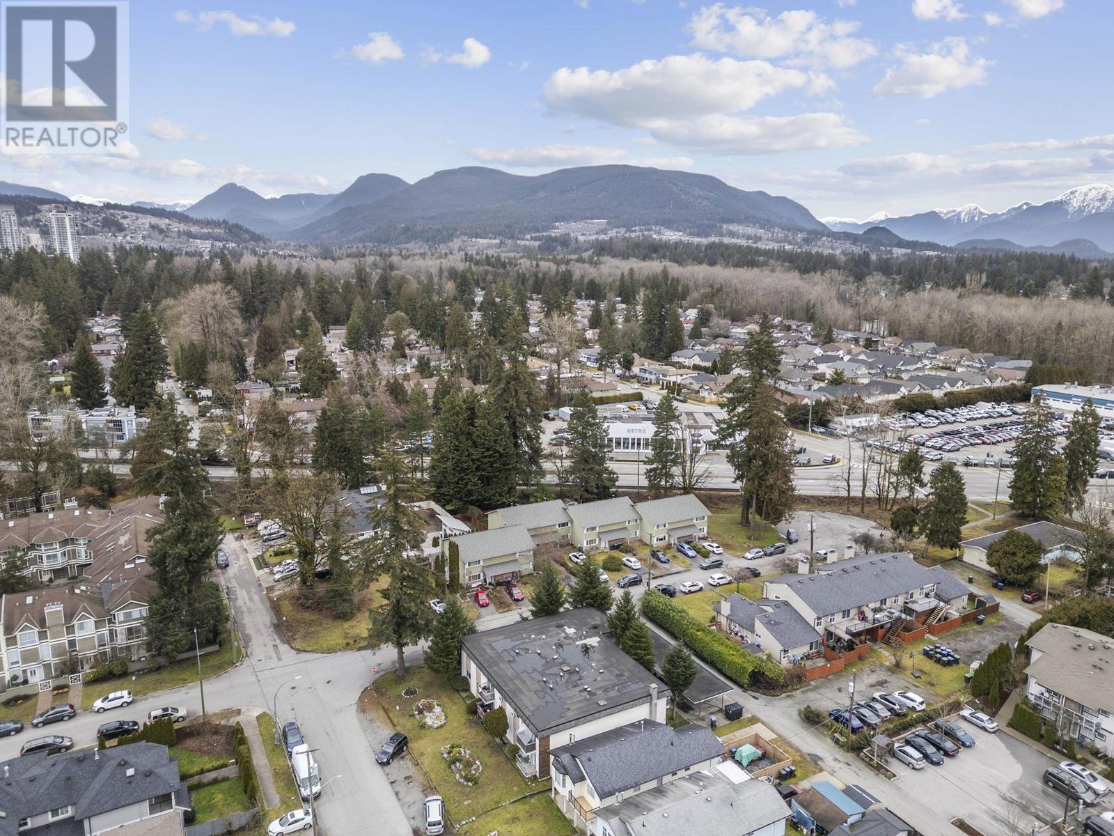 2541 Gordon Avenue, Port Coquitlam, British Columbia  V3C 3Z3 - Photo 28 - R2972159