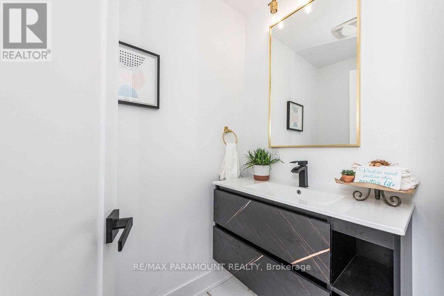 6 Arkley Crescent, Toronto, Ontario  M9R 3S3 - Photo 13 - W12000743