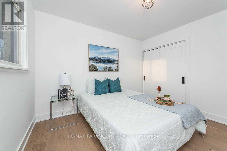 6 Arkley Crescent, Toronto, Ontario  M9R 3S3 - Photo 22 - W12000743