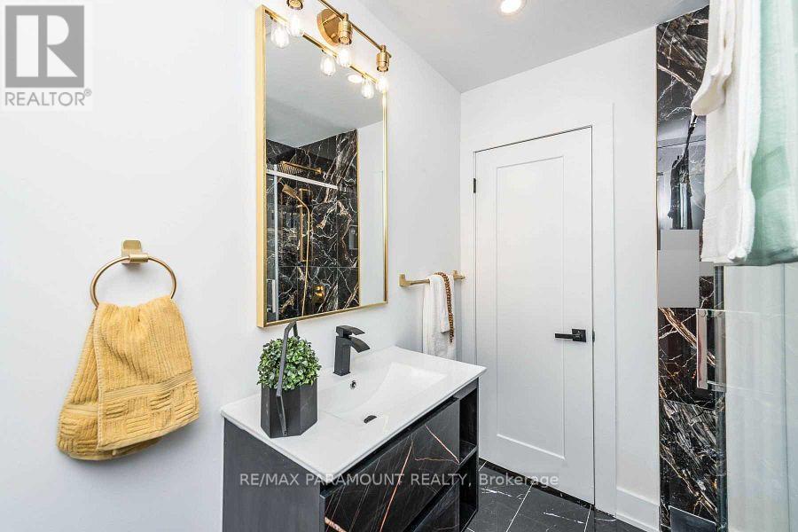 6 Arkley Crescent, Toronto, Ontario  M9R 3S3 - Photo 24 - W12000743