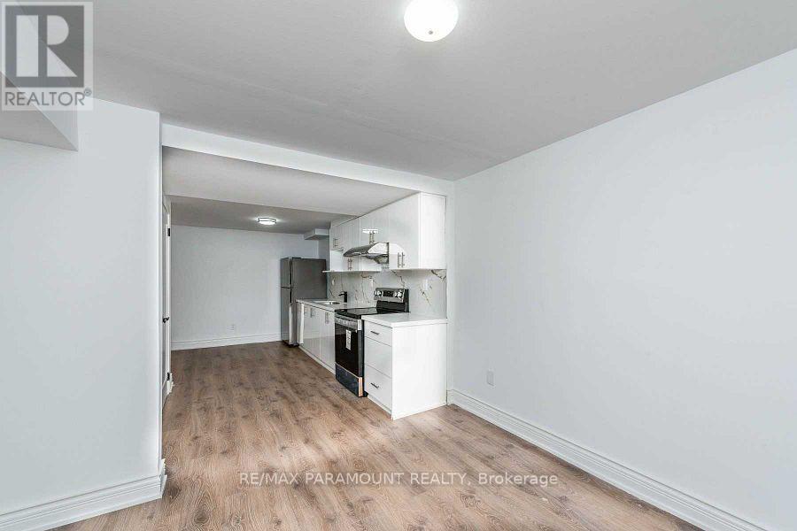 6 Arkley Crescent, Toronto, Ontario  M9R 3S3 - Photo 31 - W12000743