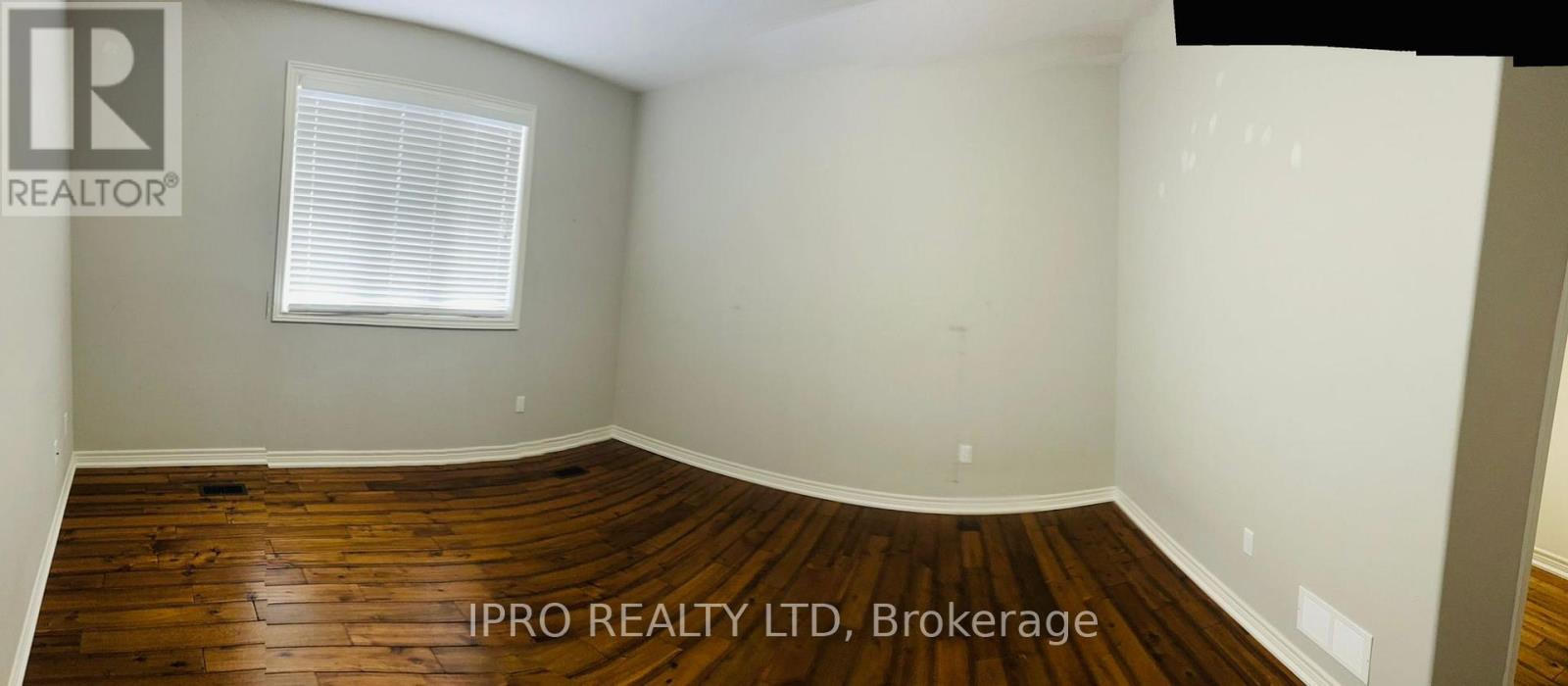 22 Elm Street, St. Catharines, Ontario  L2P 2B7 - Photo 18 - X12000749