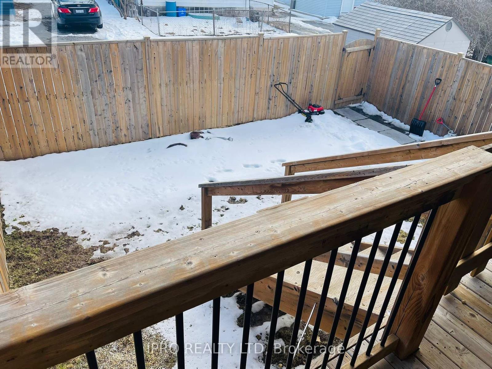 22 Elm Street, St. Catharines, Ontario  L2P 2B7 - Photo 23 - X12000749