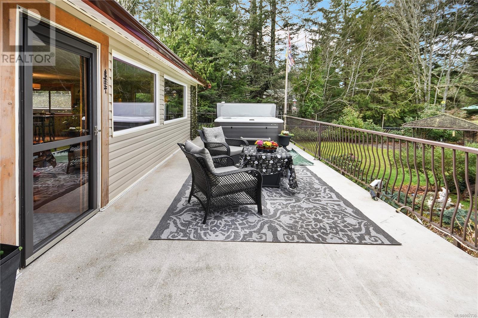 1625 Queequeg Trnabt, Gabriola Island, British Columbia  V0R 1X5 - Photo 16 - 987730