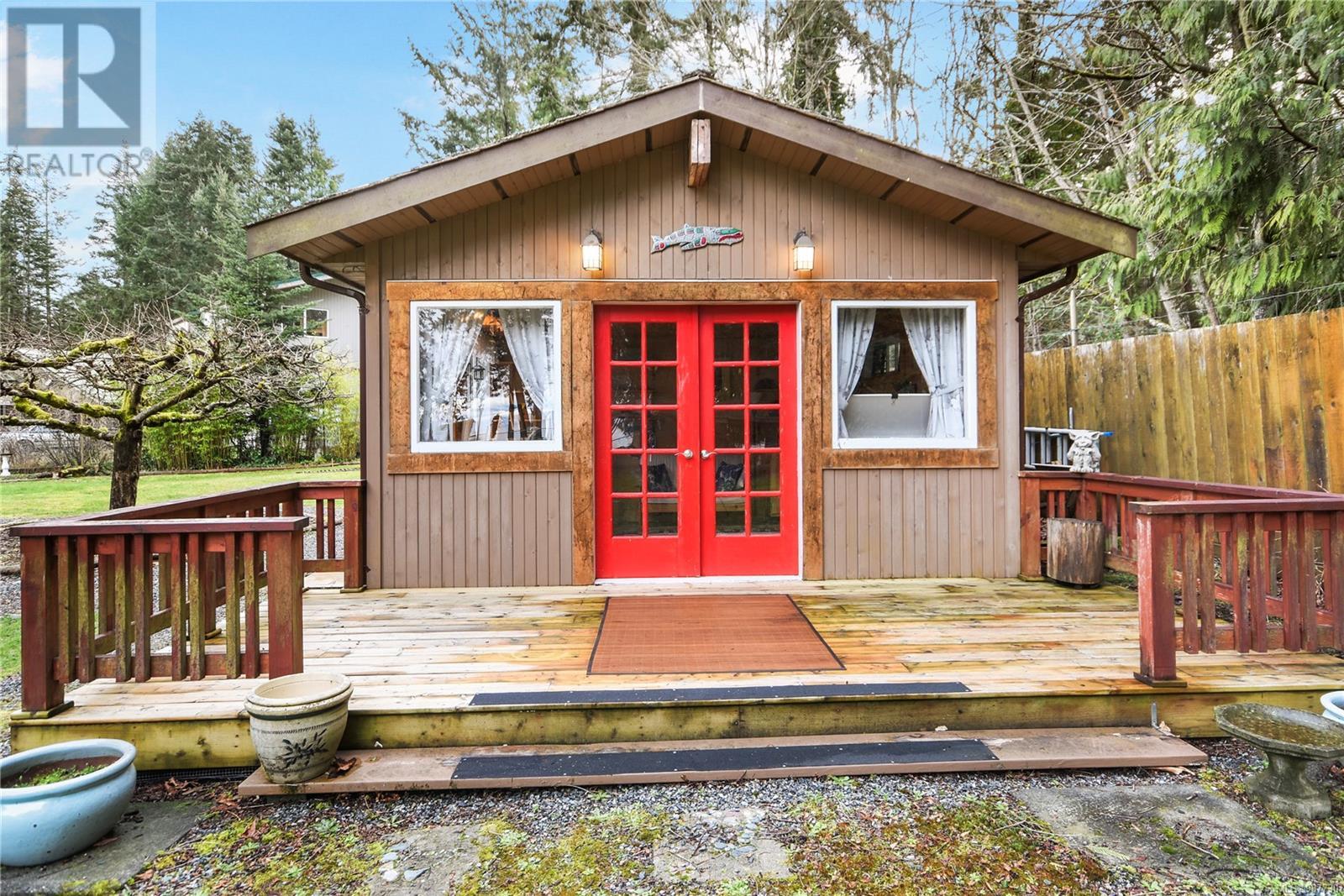 1625 Queequeg Trnabt, Gabriola Island, British Columbia  V0R 1X5 - Photo 40 - 987730