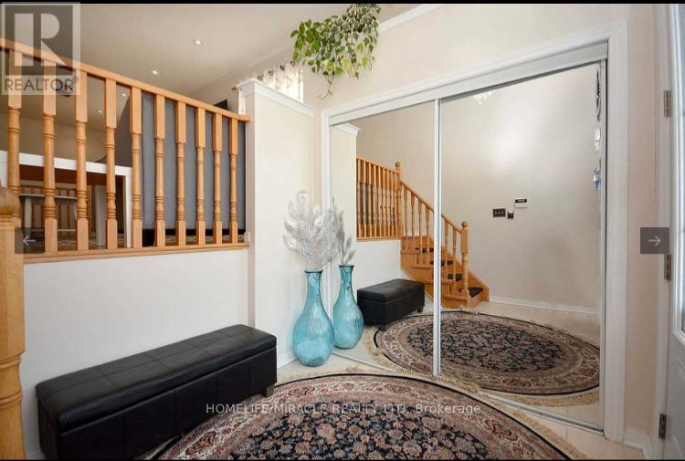 126 Edenbrook Hill Drive, Brampton, Ontario  L7A 2R2 - Photo 6 - W12000776