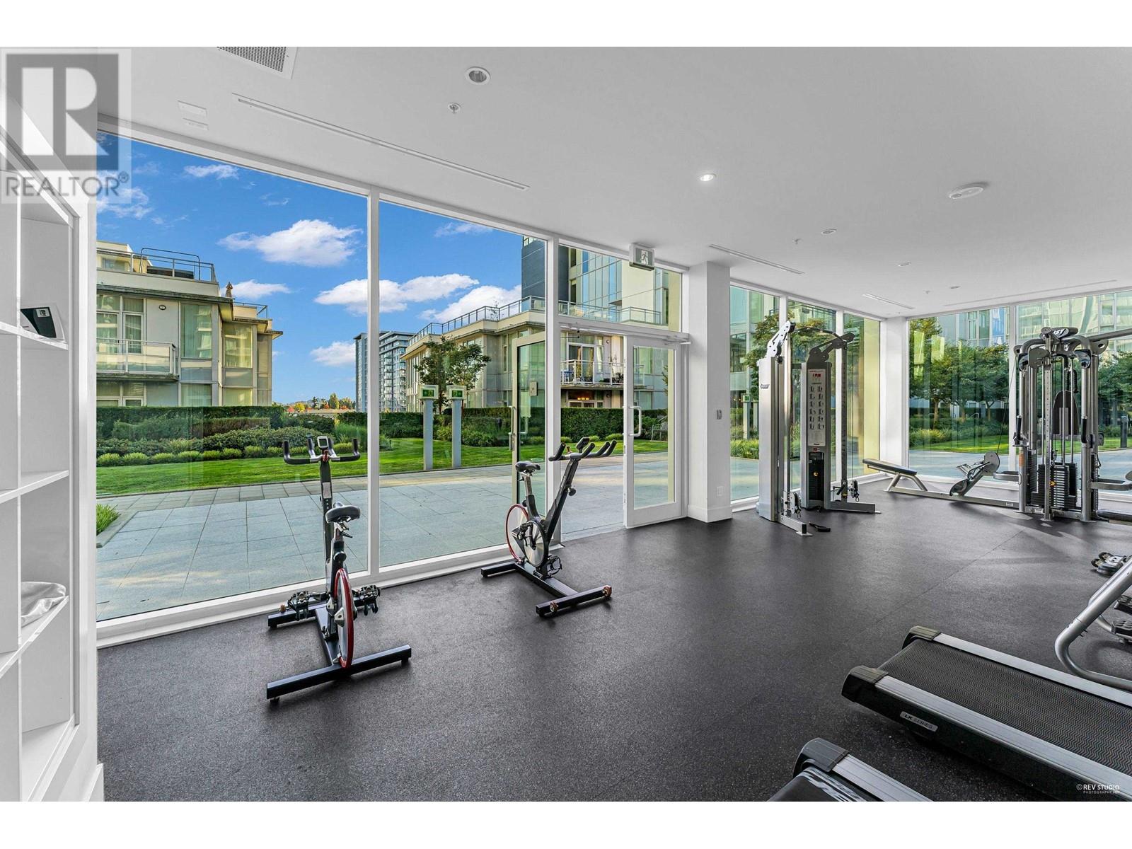 Listing Picture 10 of 21 : 802 8688 HAZELBRIDGE WAY, Richmond / 烈治文 - 魯藝地產 Yvonne Lu Group - MLS Medallion Club Member