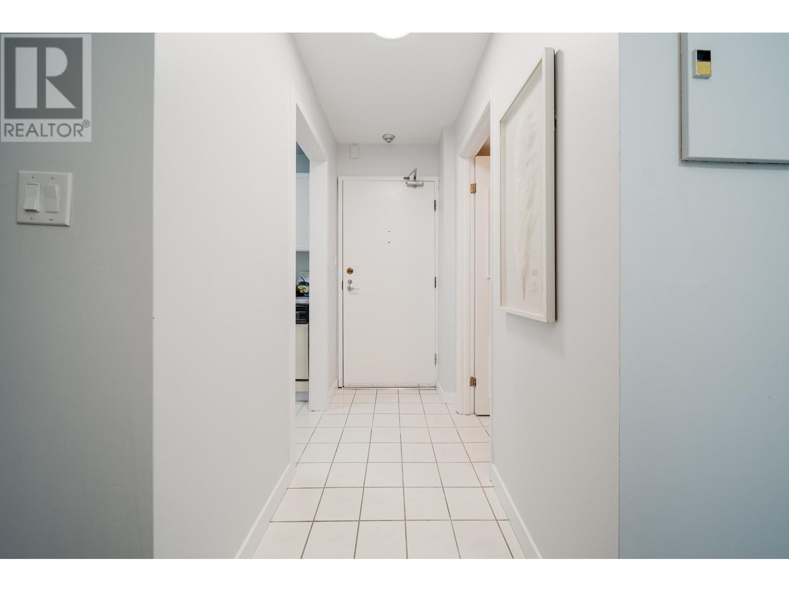 Listing Picture 12 of 21 : 202 2424 CYPRESS STREET, Vancouver / 溫哥華 - 魯藝地產 Yvonne Lu Group - MLS Medallion Club Member