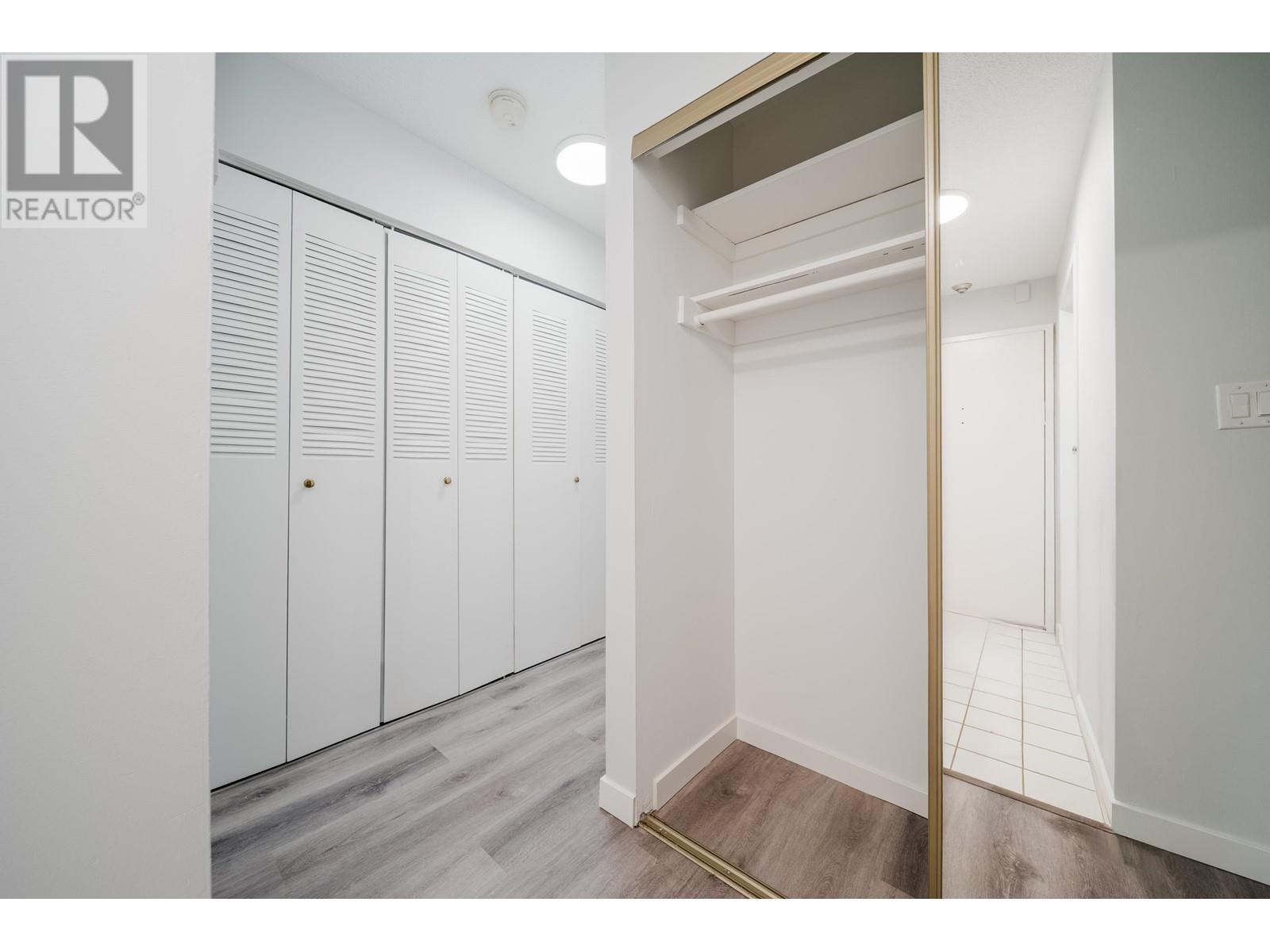 Listing Picture 14 of 21 : 202 2424 CYPRESS STREET, Vancouver / 溫哥華 - 魯藝地產 Yvonne Lu Group - MLS Medallion Club Member