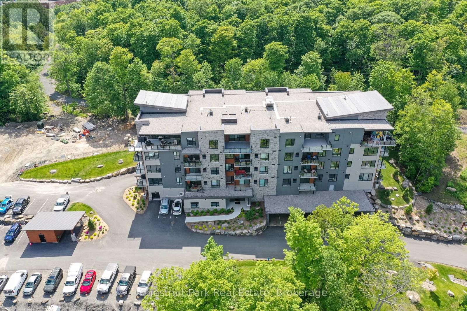 105 - 18 Campus Trail, Huntsville, Ontario  P1H 0K2 - Photo 2 - X12000808