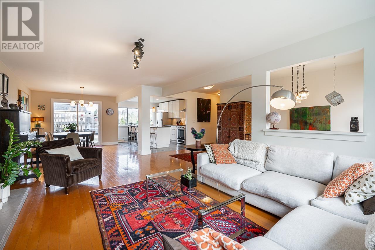 1 1631 E 22ND AVENUE, vancouver, British Columbia