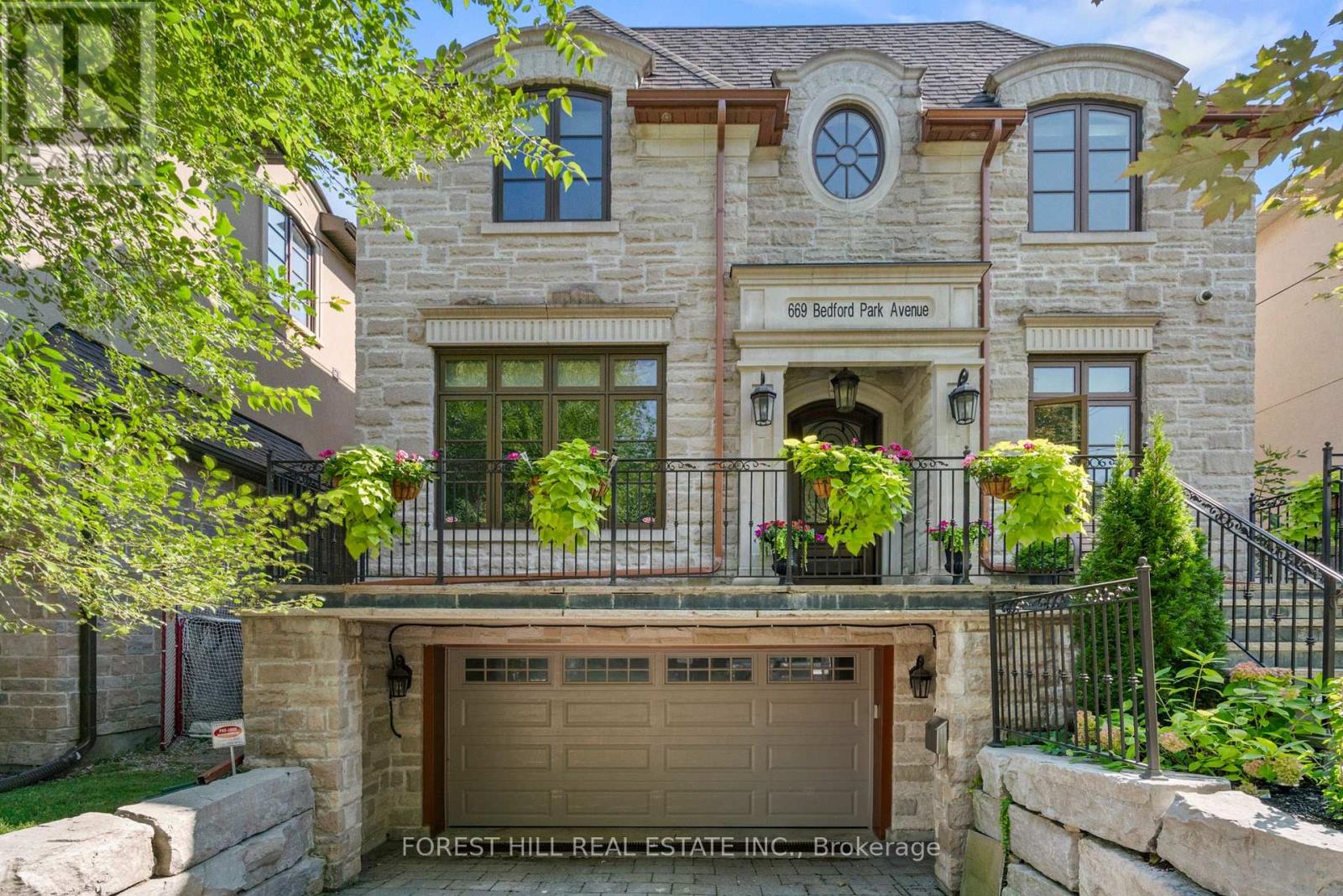 669 Bedford Park Avenue, Toronto, Ontario  M5M 1K4 - Photo 1 - C11933747