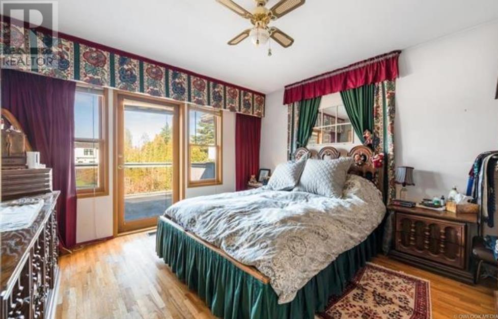 Listing Picture 9 of 15 : 7491 MONTANA ROAD, Richmond / 烈治文 - 魯藝地產 Yvonne Lu Group - MLS Medallion Club Member